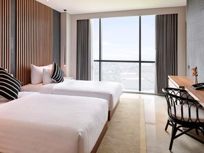 Executive Suite, Multiple Beds | Minibar, desk, laptop workspace, soundproofing