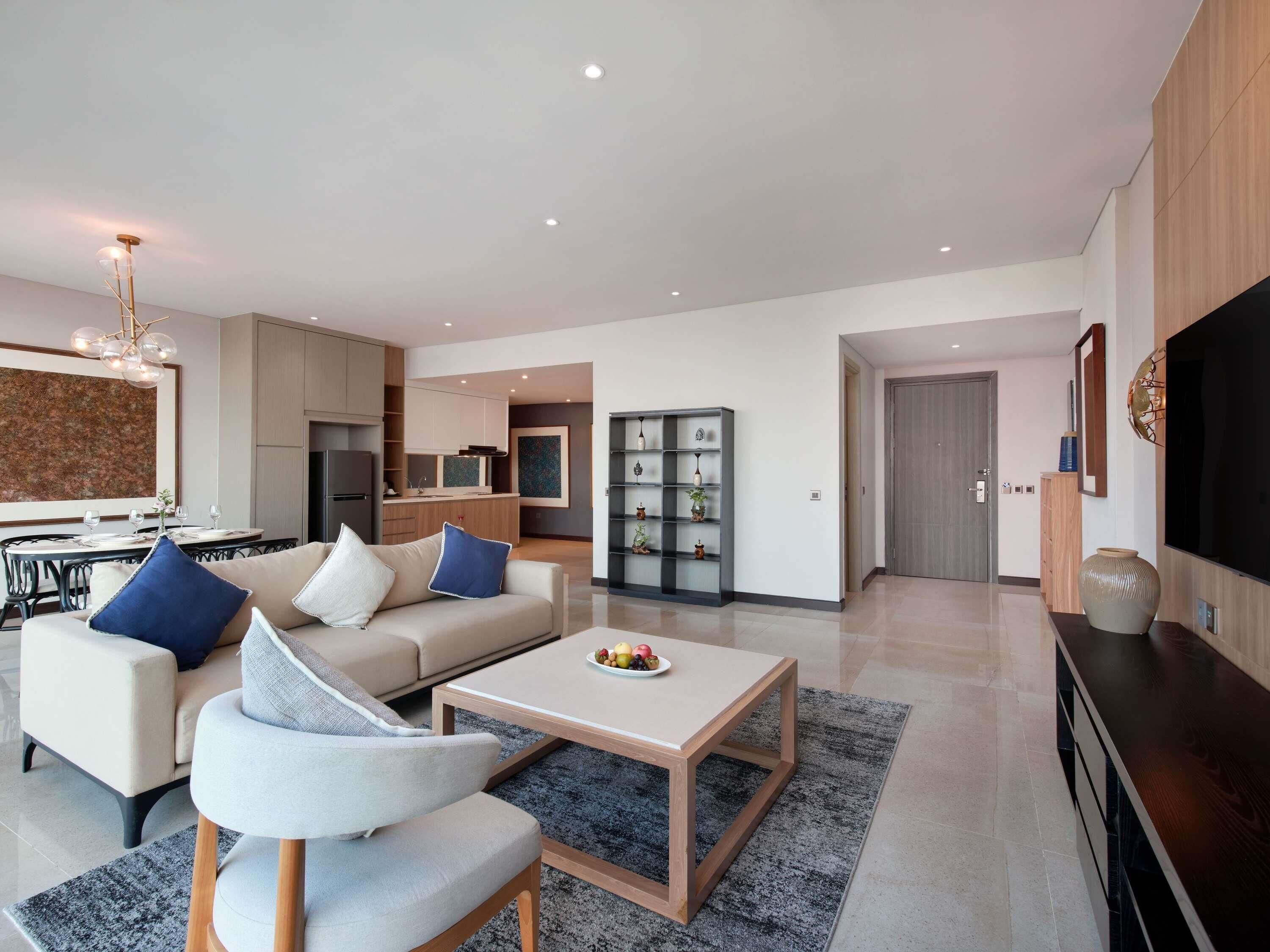 Executive Suite, Multiple Beds