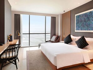 Executive Suite, Multiple Beds | Minibar, desk, laptop workspace, soundproofing - Novotel Samator Surabaya Timur (Surabaya)