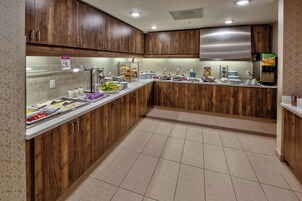 包含每日全套早餐