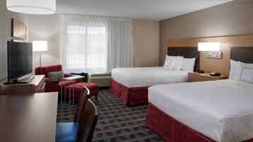 Sängtillbehör av högsta kvalitet, skrivbord och mörkläggningsgardiner