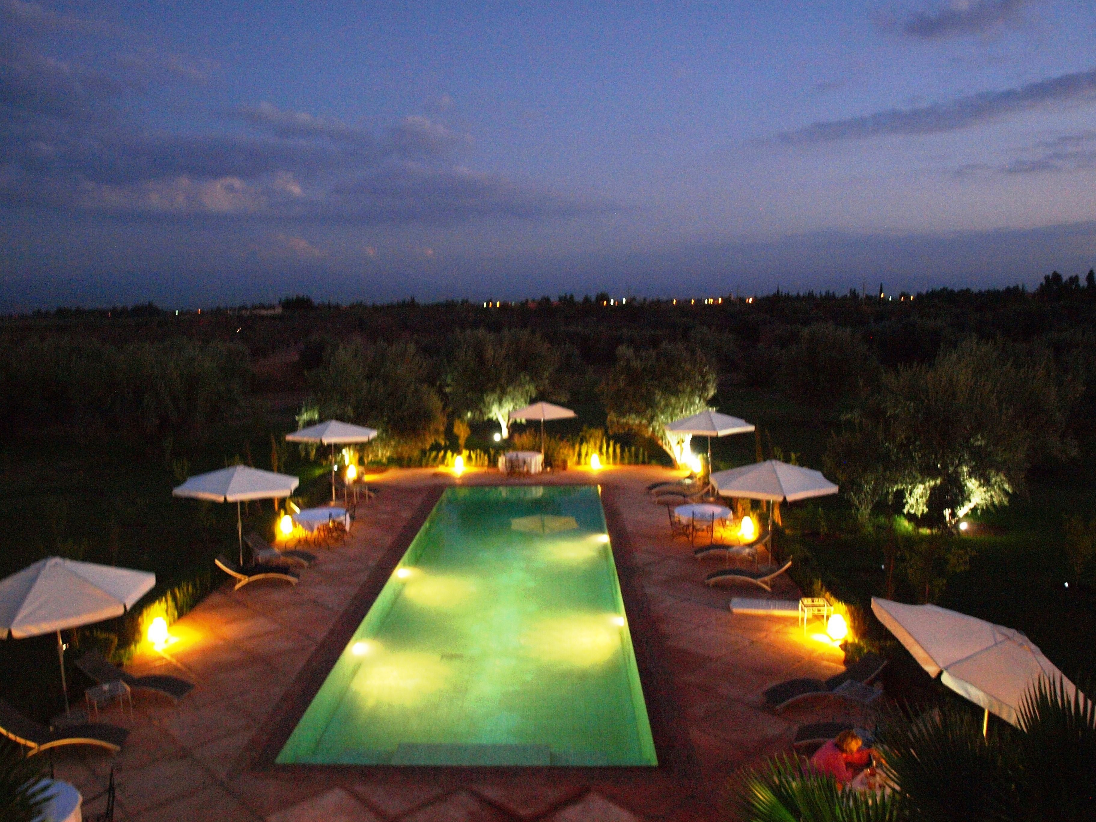Outdoor pool, an infinity pool