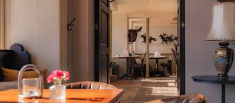 The Wensleydale Hotel