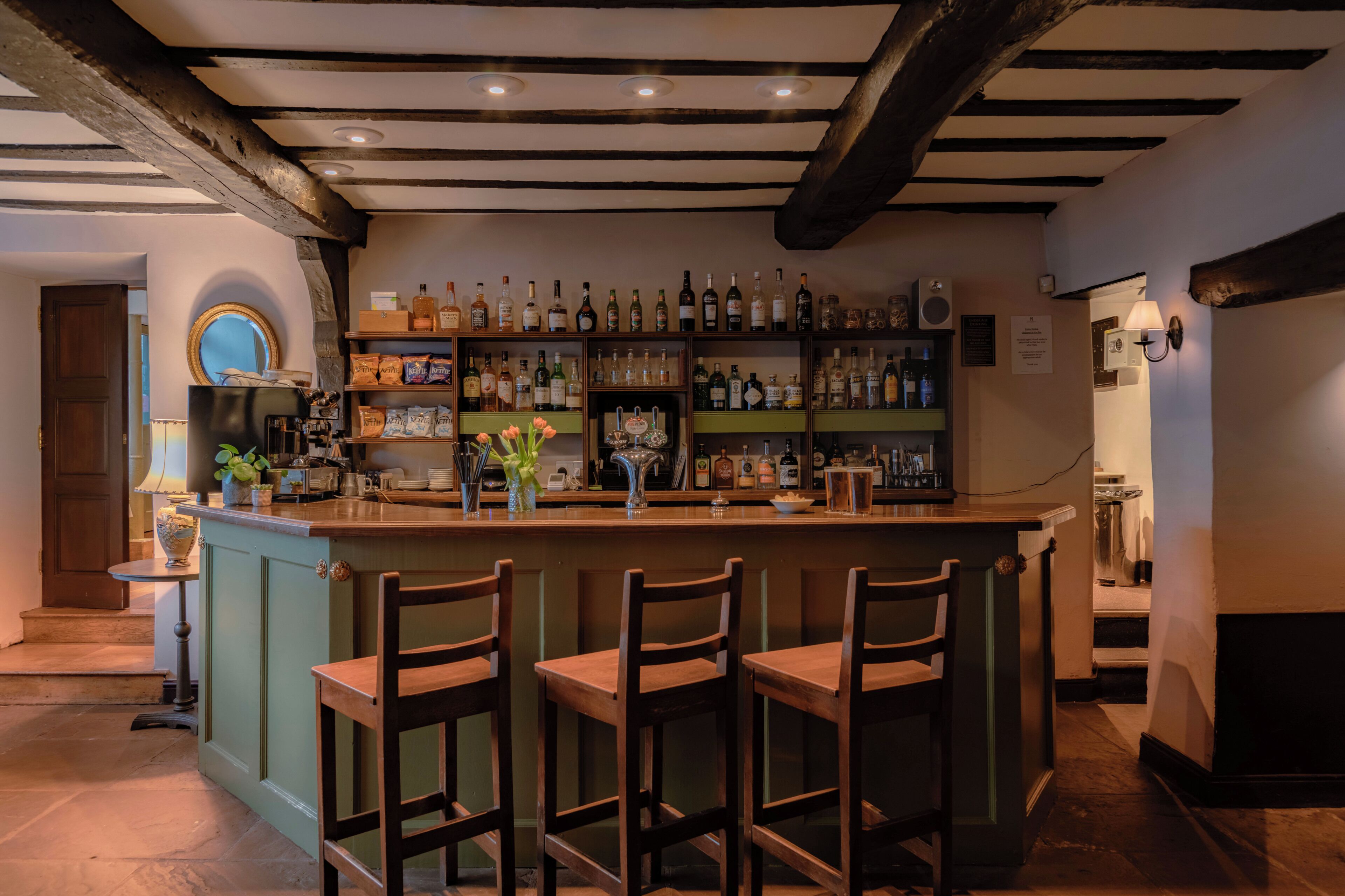 Bar (di hartanah)