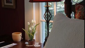 Unclassified image, 3 of 31, button - Beech Tree Bed and Breakfast (Rockport)
