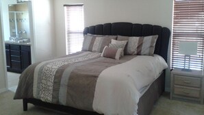 Unclassified image, 2 of 19, button - Disney area vacation home (Davenport)