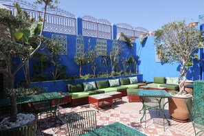 ลานระเบียง/นอกชาน