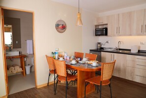 Standard Cabin, 2 Bedrooms, Private Bathroom | Private kitchen | Fridge, oven, stovetop, electric kettle