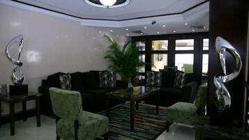 Sala de estar en el lobby