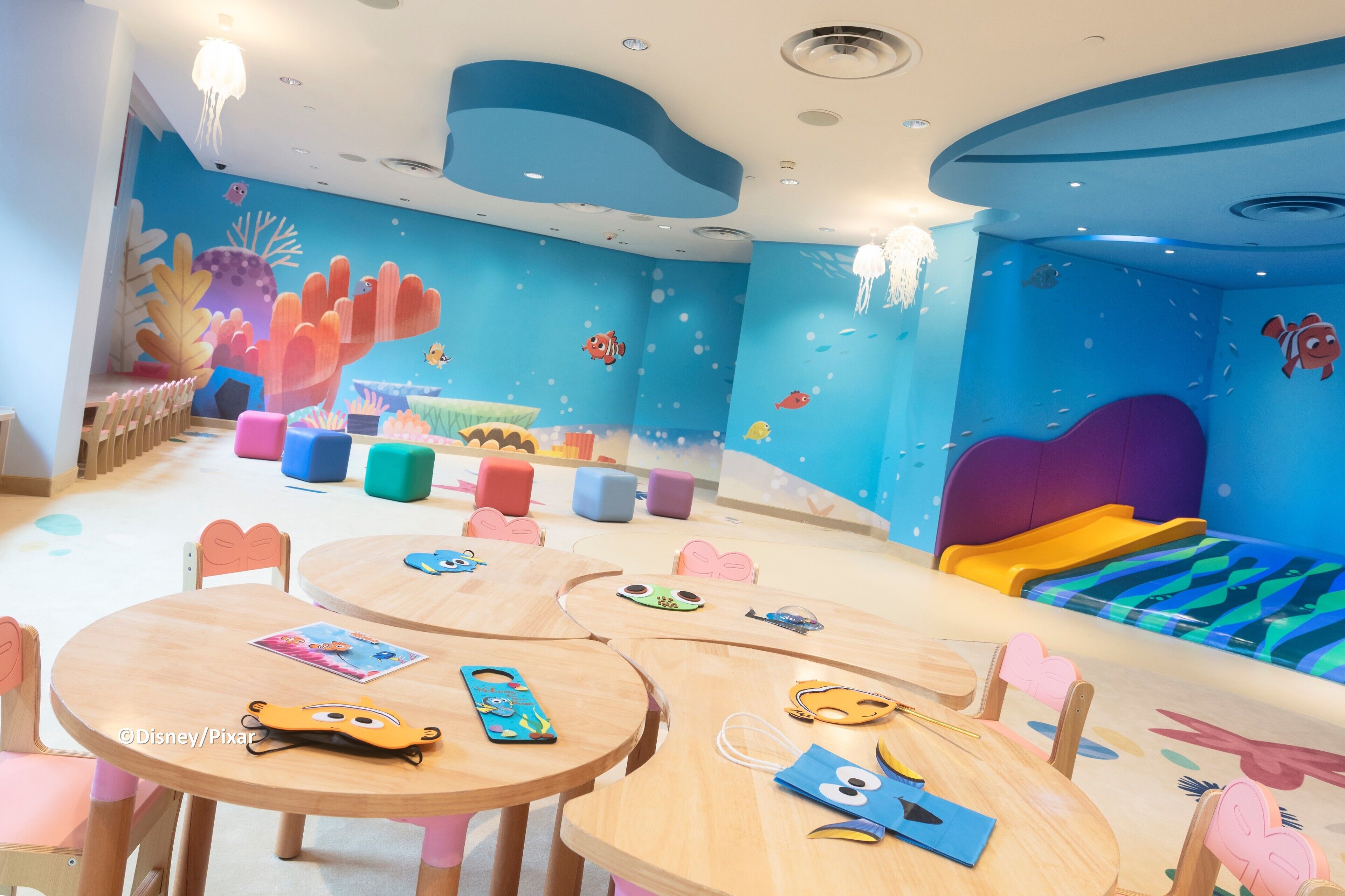 Photo - Disney Explorers Lodge