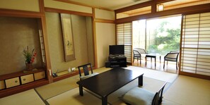Japanese Annex Room Superior with indoor bath | Desk, free WiFi, bed sheets, wheelchair access