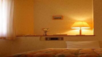 Main Building Single Room | Desk, free WiFi, bed sheets, wheelchair access