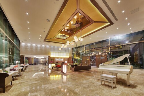 Spring Hotel International Shanghai Pudong