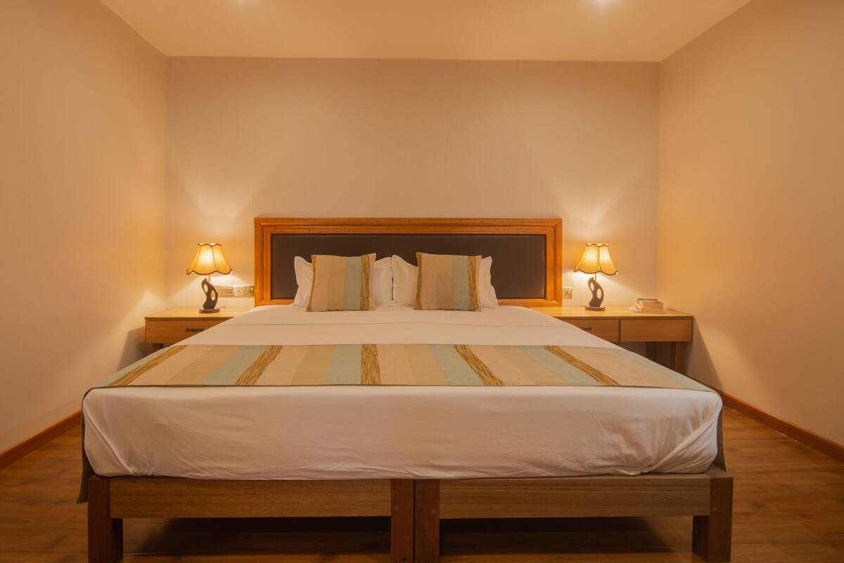 Betten mit Memory-Foam-Matratzen, Minibar, Zimmersafe, Schreibtisch