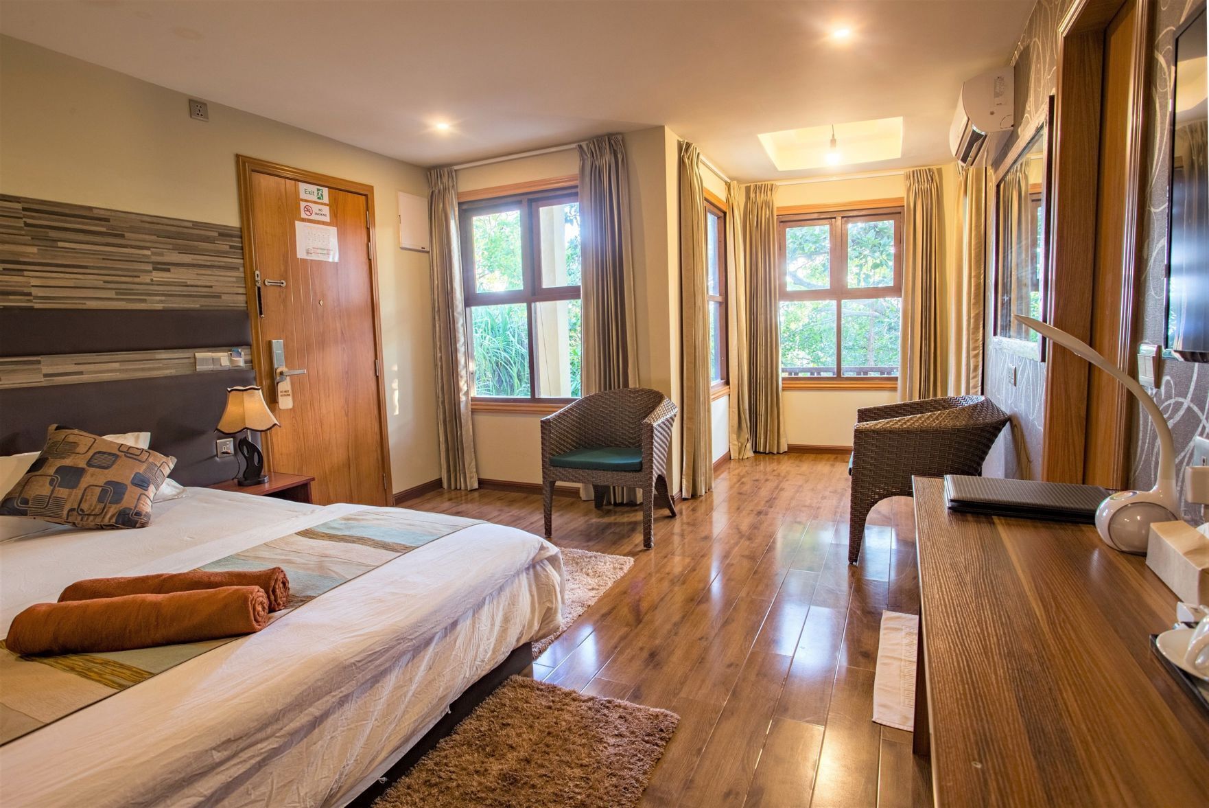 Memory foam beds, minibar, in-room safe, desk