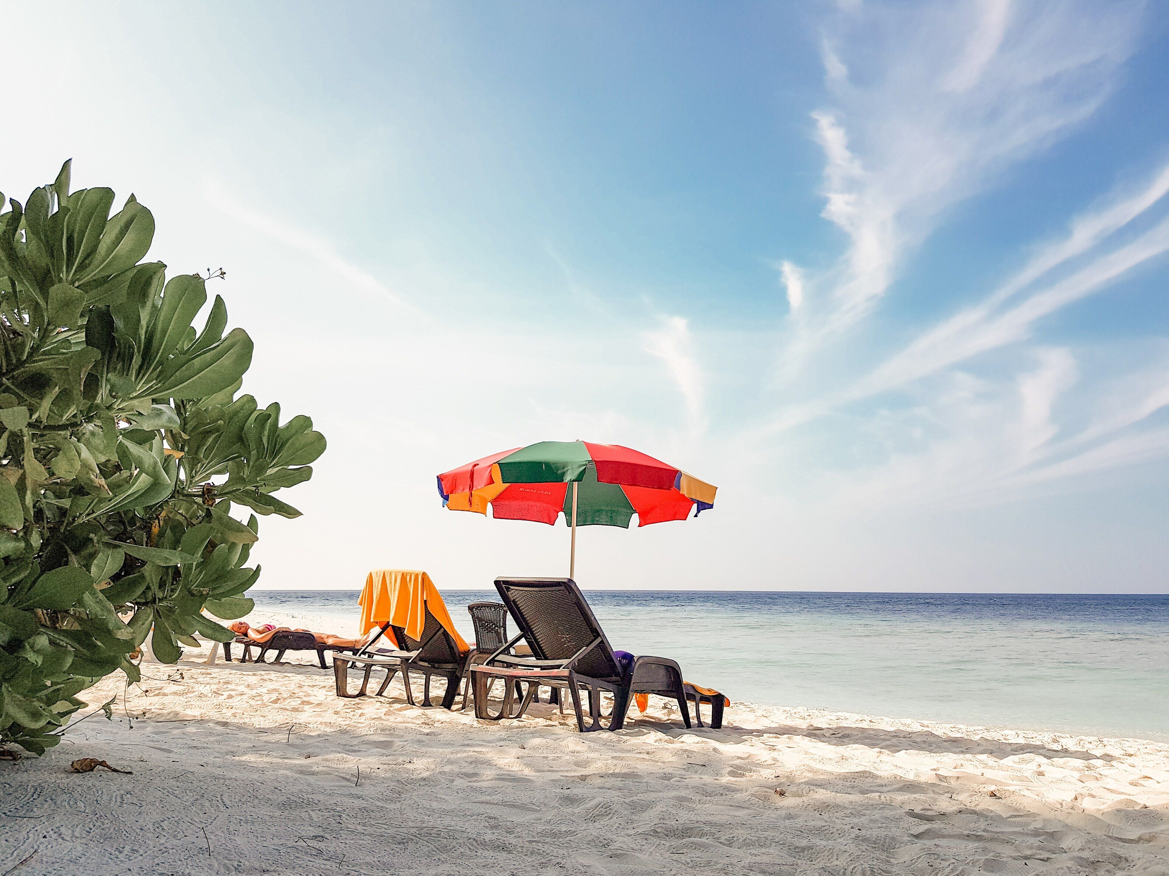 Beach nearby, white sand, sun-loungers, beach umbrellas