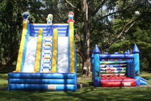 Children's play area - outdoor