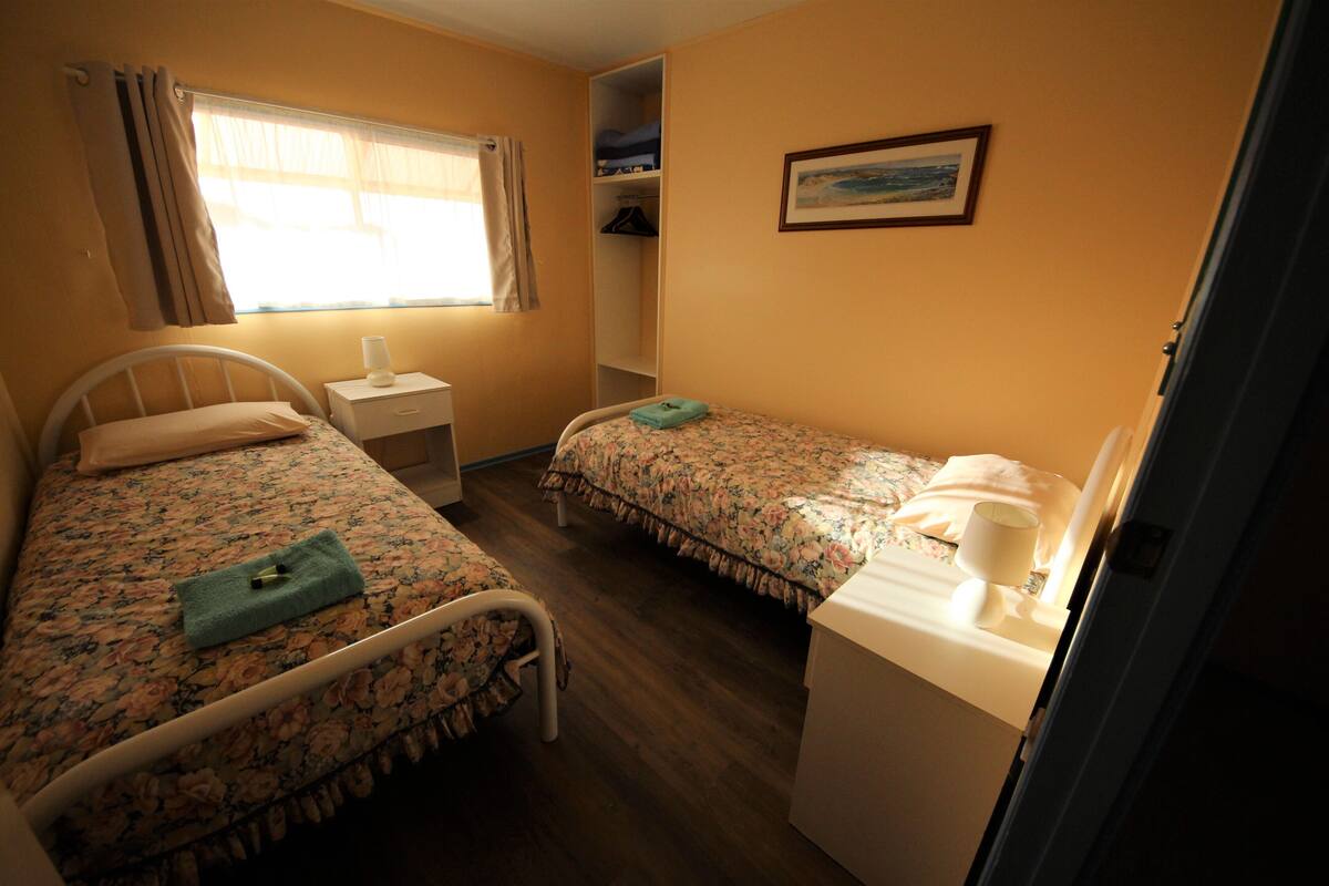 Apartment, 2 Bedrooms, Kitchen, Ground Floor (Unit 2)