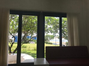 Interior - Hua Plee Lazy Beach (Pranburi)