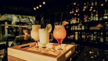 Bar (en la propiedad)