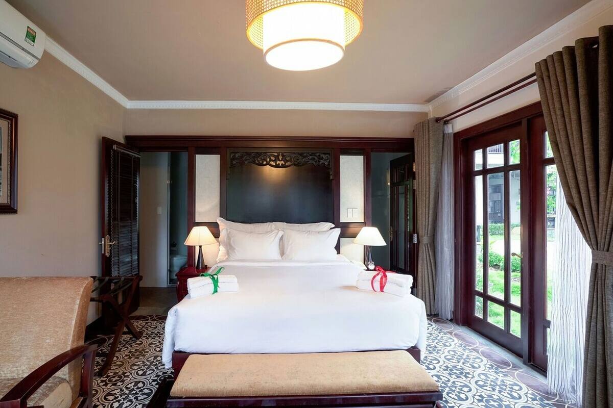 Ropa de cama de alta calidad, camas con efecto memoria y minibar