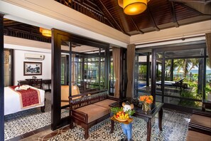 Signature Villa | Living area | LCD TV