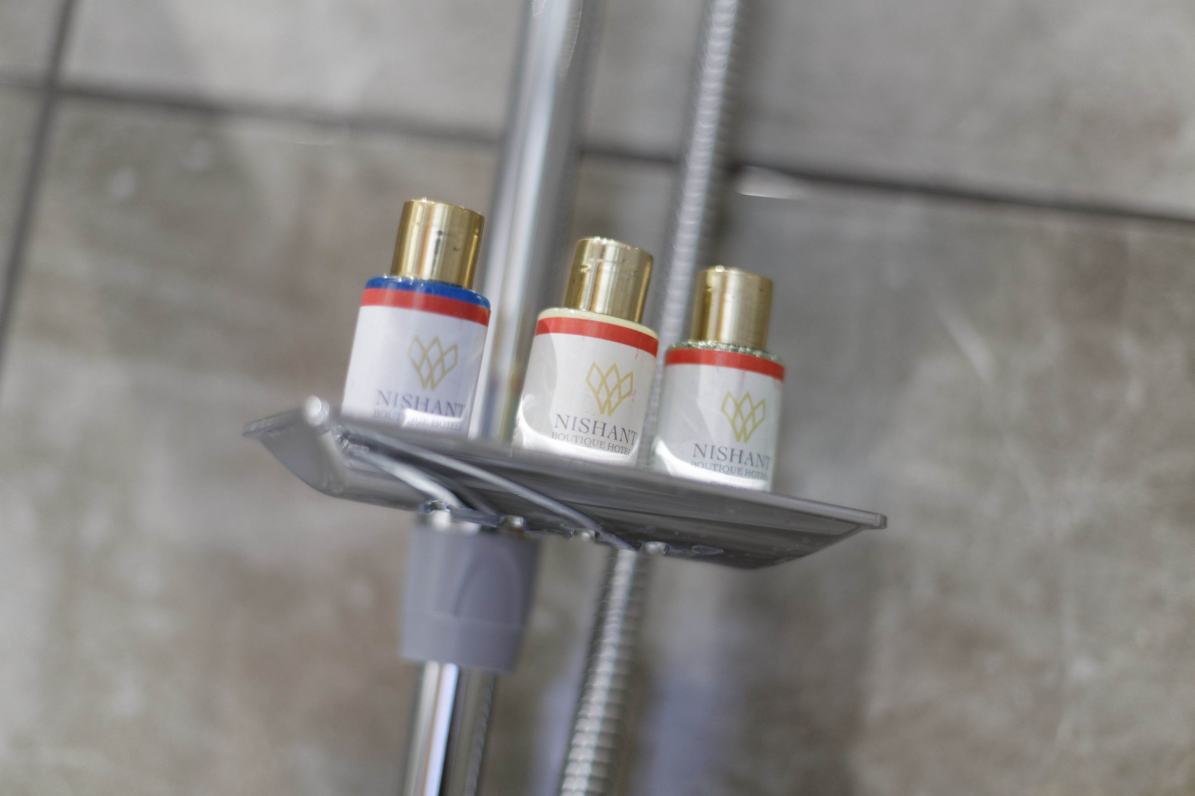 standard double room | minibar, in-room safe, desk, soundproofing