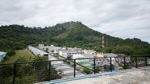 View from property - Lulu Hotel (Ratsada)