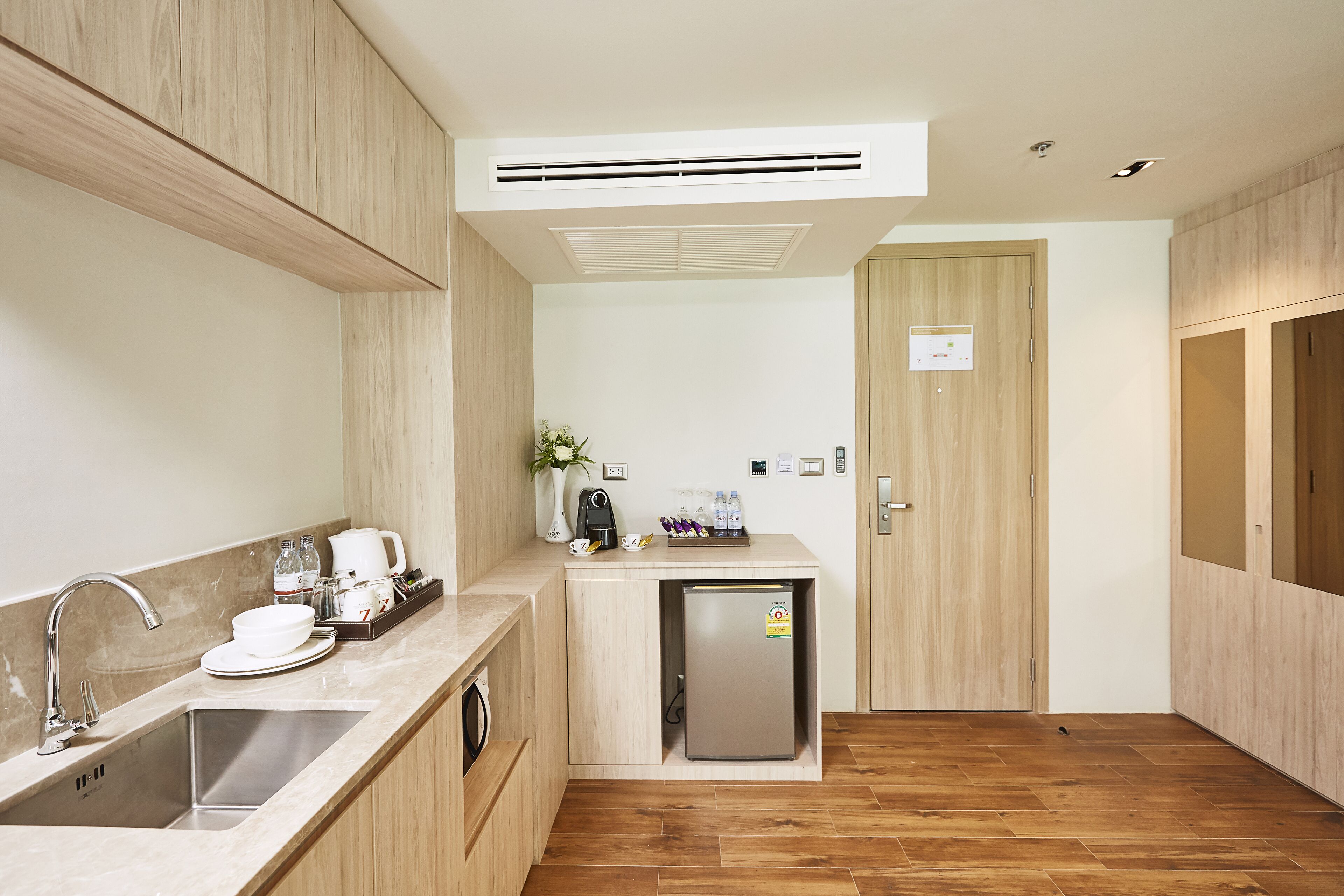 grand deluxe pantry | private kitchen | fridge