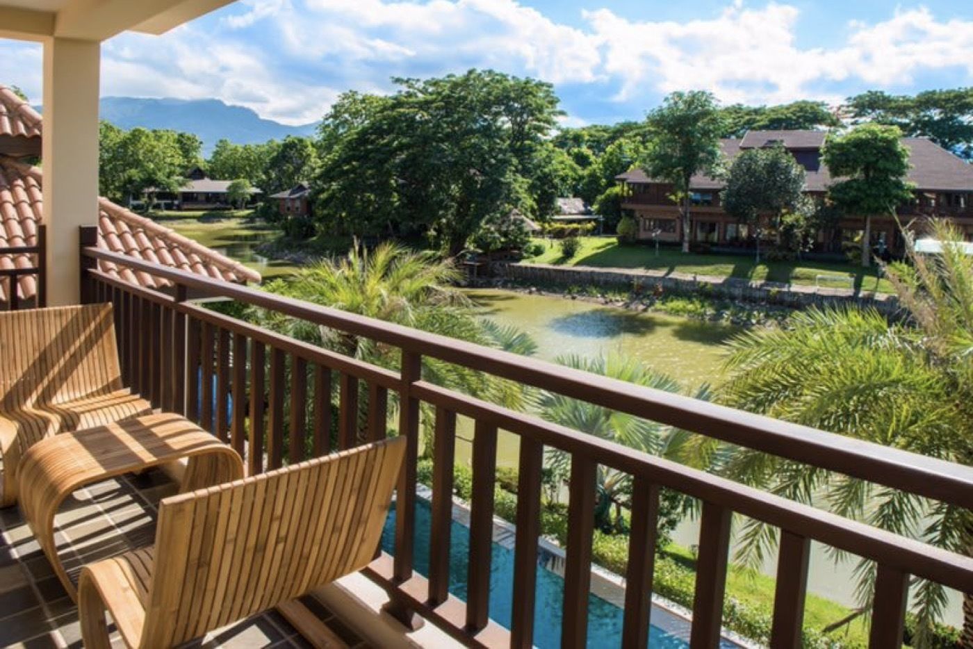 Deluxe House, 4 Bedrooms, Private Pool, Lake View | Balcony