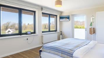 Chambre Double (Petterson) | Couette en duvet d'oie, coffres-forts dans les chambres