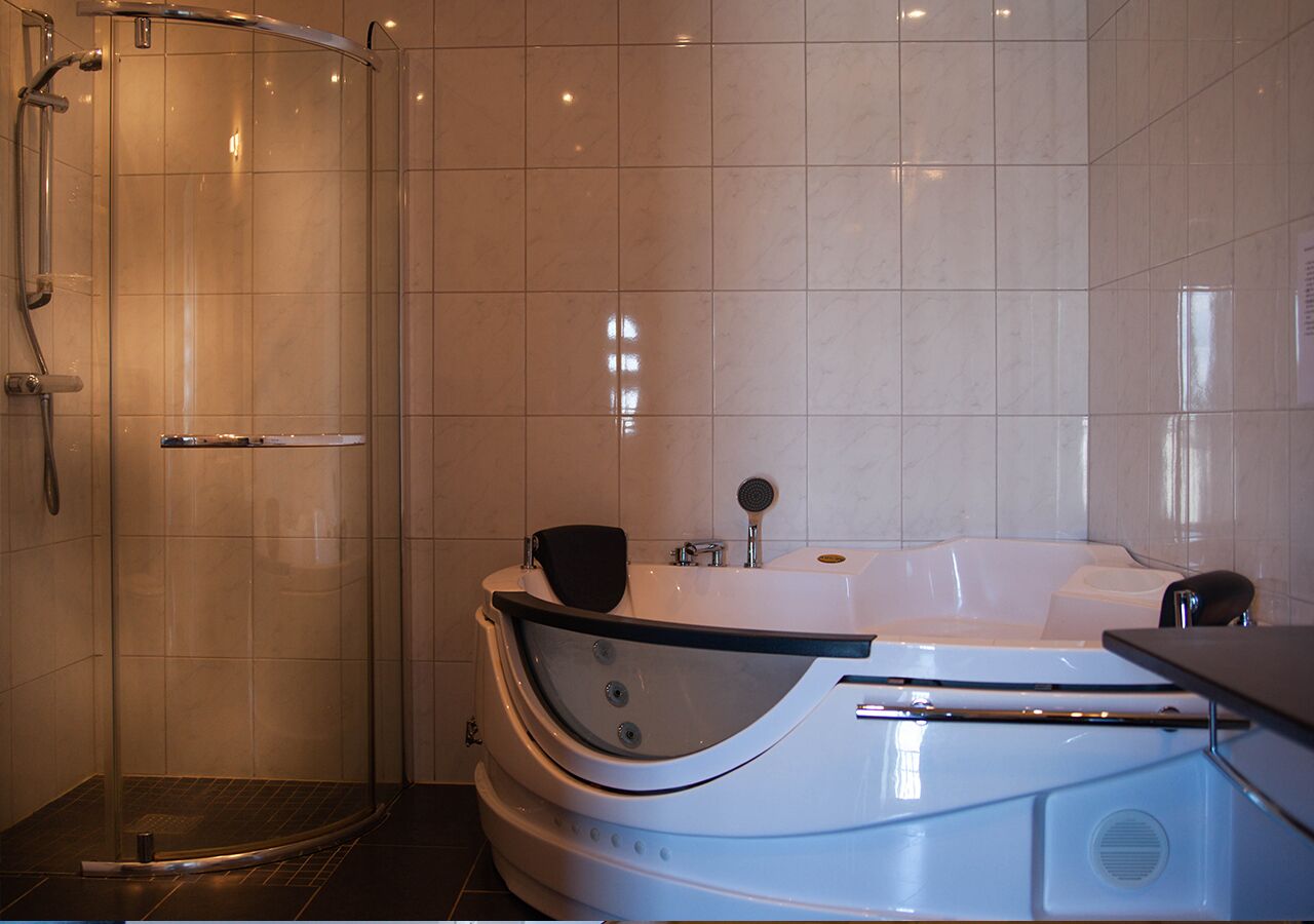 Jet tub