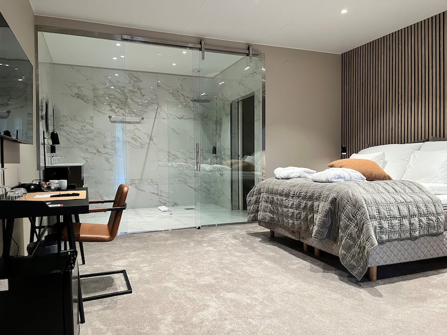 Studiosuite – design | Individuelt dekorert, individuelt innredet og skrivebord