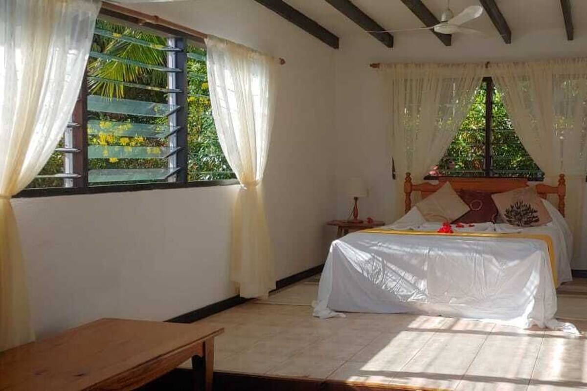 Apartemen Superior, 1 kamar tidur | Pemandangan pantai/laut