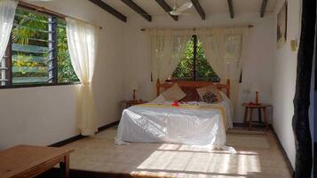 Superior Apartment, 1 Bedroom | Beach/ocean view
