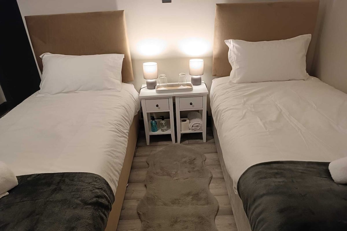 Quarto duplo standard, banheiro compartilhado