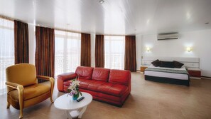 LCD TV - Royal Towers Resort (Kemer)