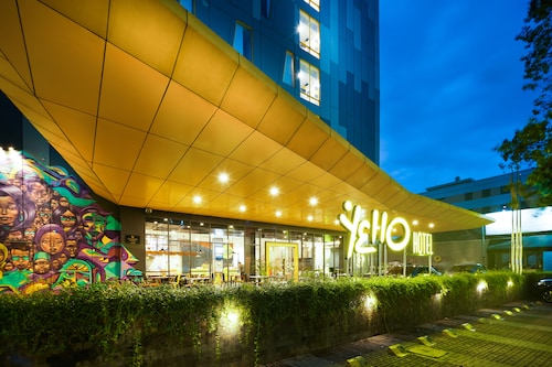 YELLO Hotel Manggarai Jakarta