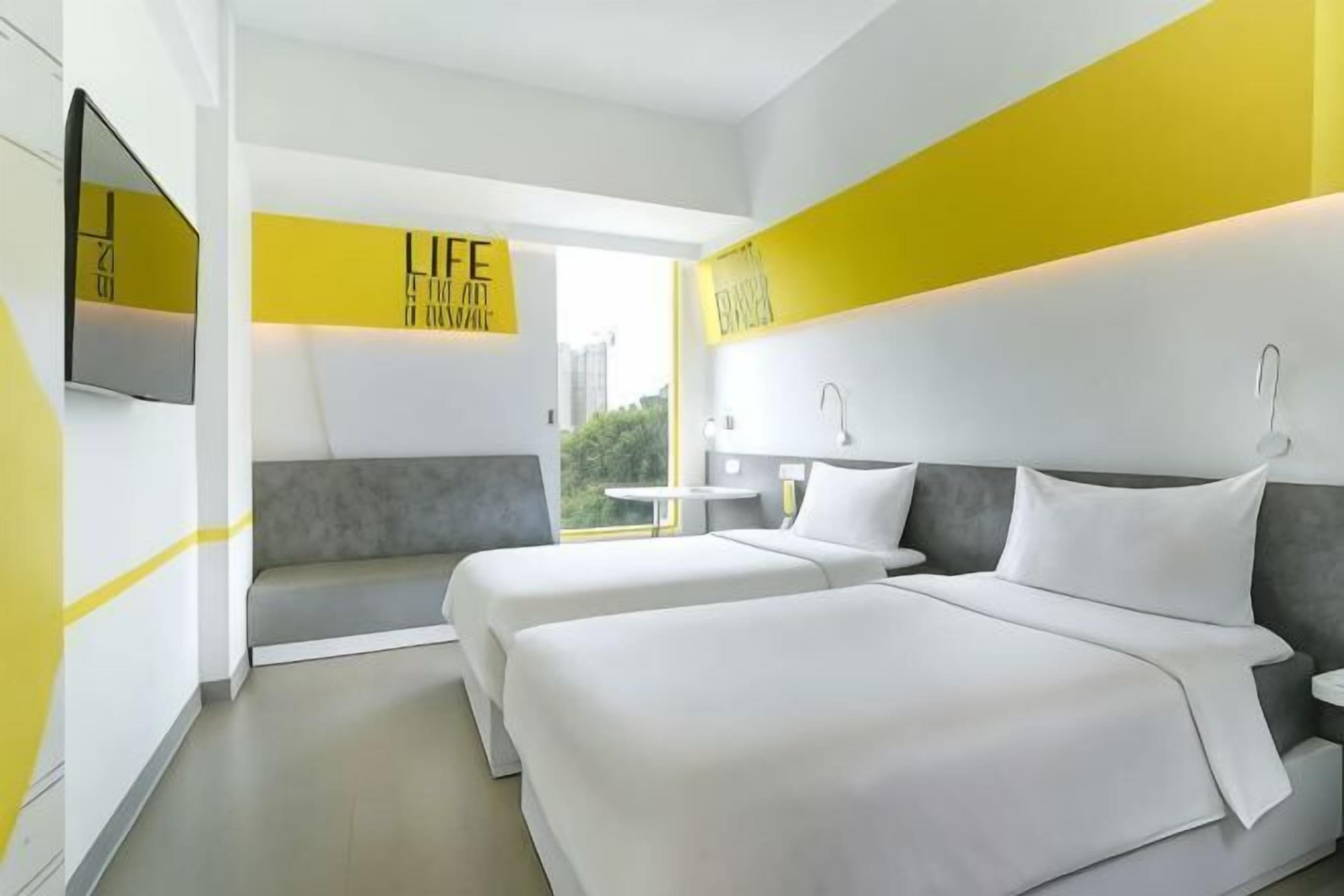 Coffres-forts dans les chambres, bureau, Wi-Fi gratuit, draps fournis