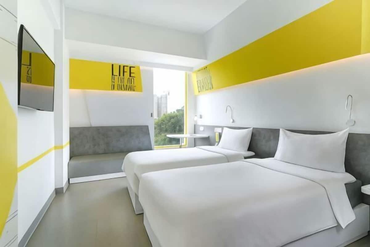 Coffres-forts dans les chambres, bureau, Wi-Fi gratuit, draps fournis