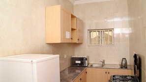 Private kitchenette - Kudina Luxury Apartments (Abuja)