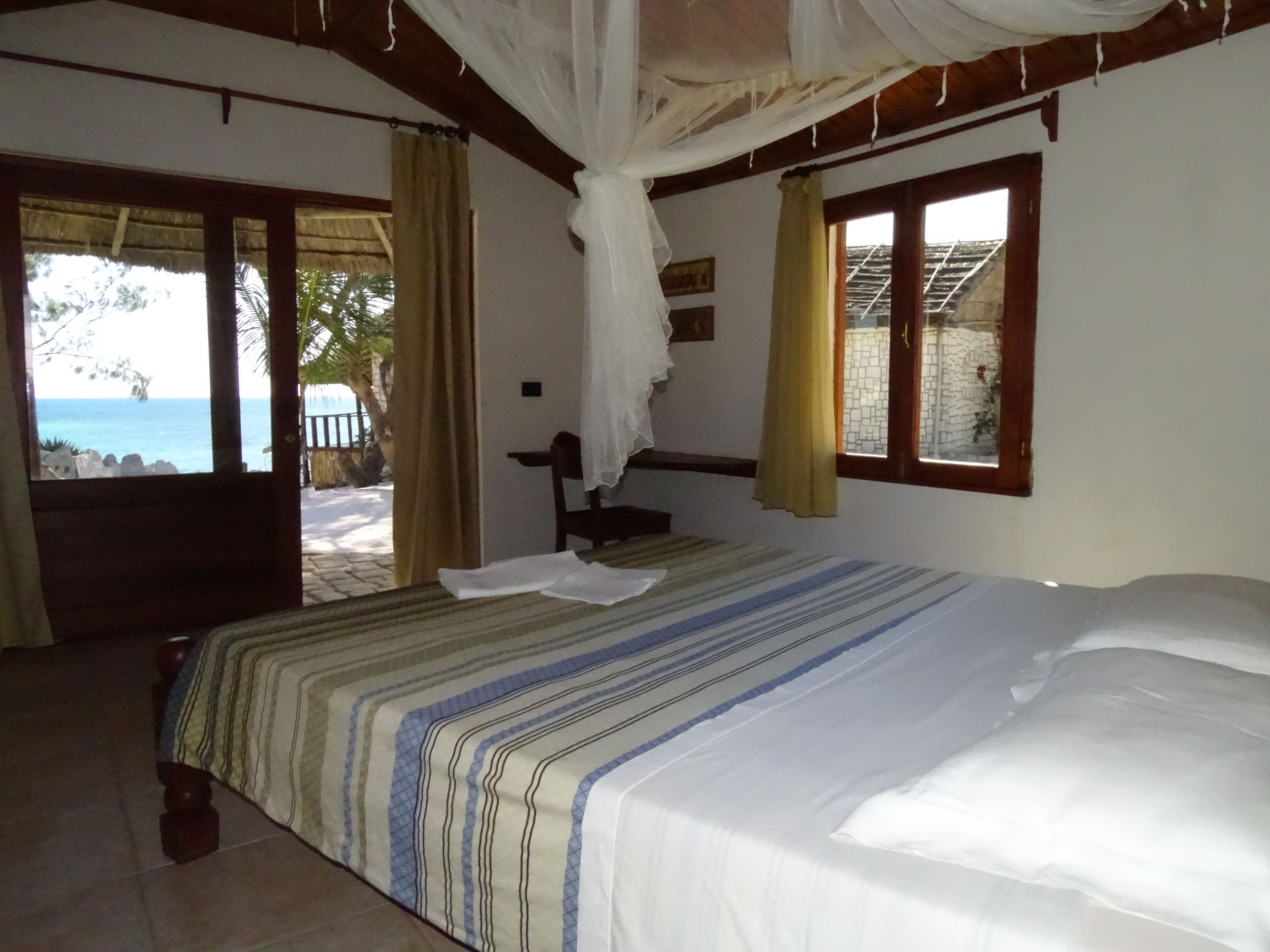 Premium bedding, in-room safe, desk, blackout curtains