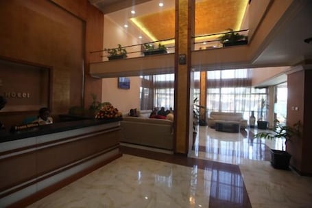 Interior. Tirar International Hotel