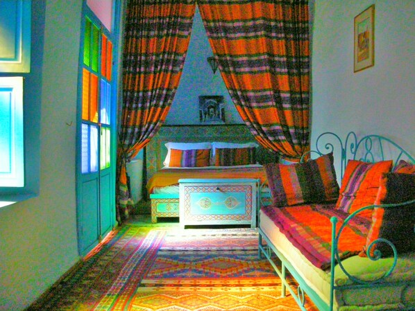 Desk, free cots/infant beds, rollaway beds, free WiFi