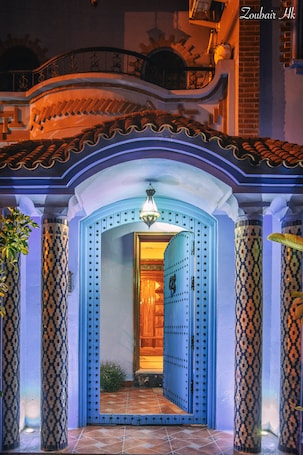 Front of property. Villa Rita Guest House