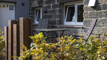 Exclusive Suite, 1 King Bed, Non Smoking | Terrace/patio