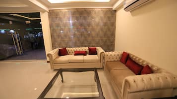 Sala de estar en el lobby