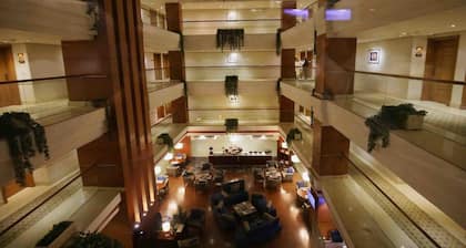 Park Lane Hotel