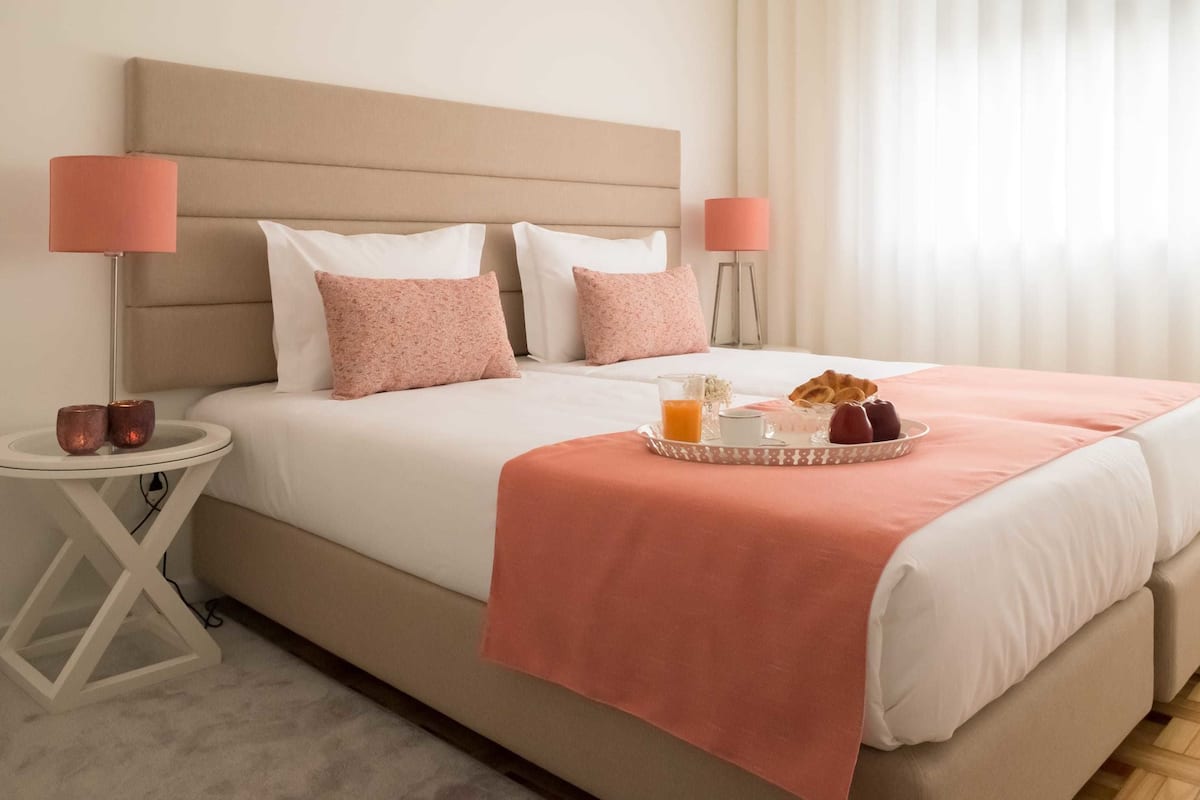 Apartment, 1 Bedroom | 1 bedroom, soundproofing, cots/infant beds, rollaway beds