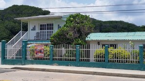 Front of property - Sound Bay Beach Apartment (San Andrés)